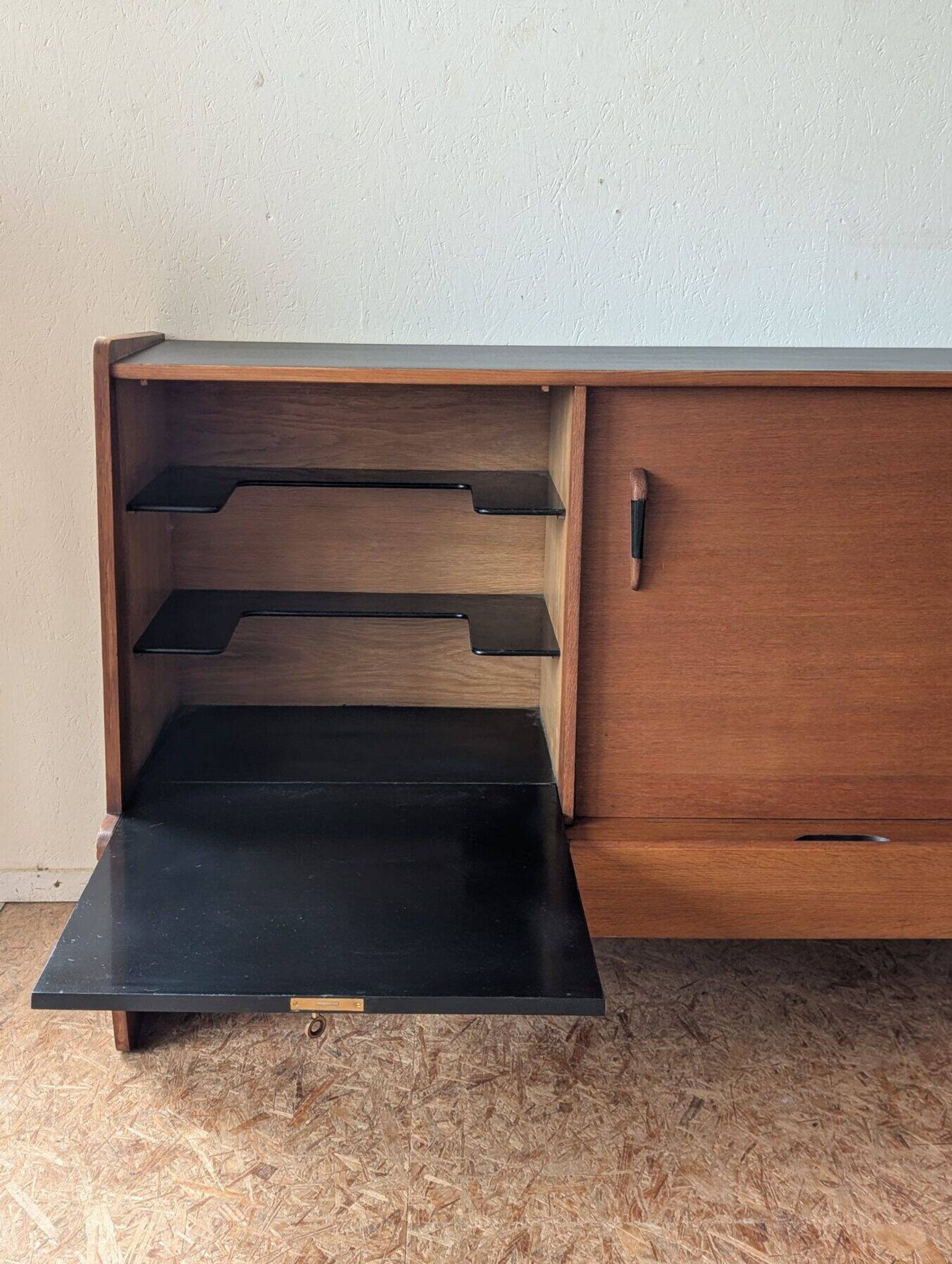 Enfilade en chêne Gérard Guermonprez, années 50-60