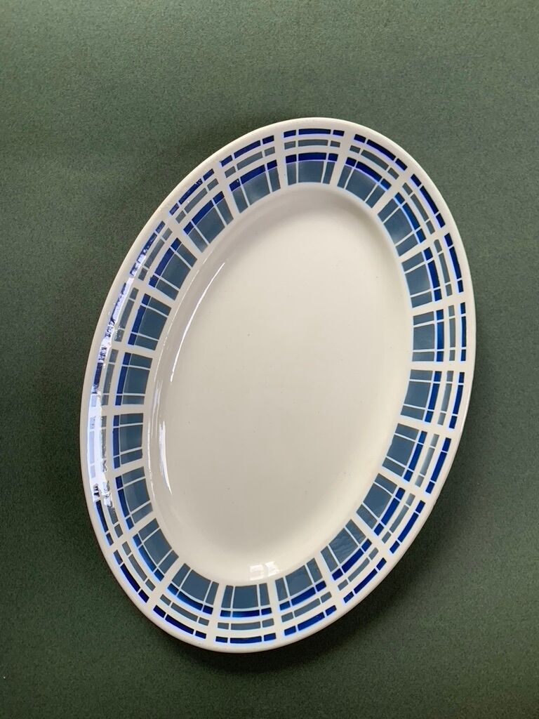 Oval dish Badonvillier