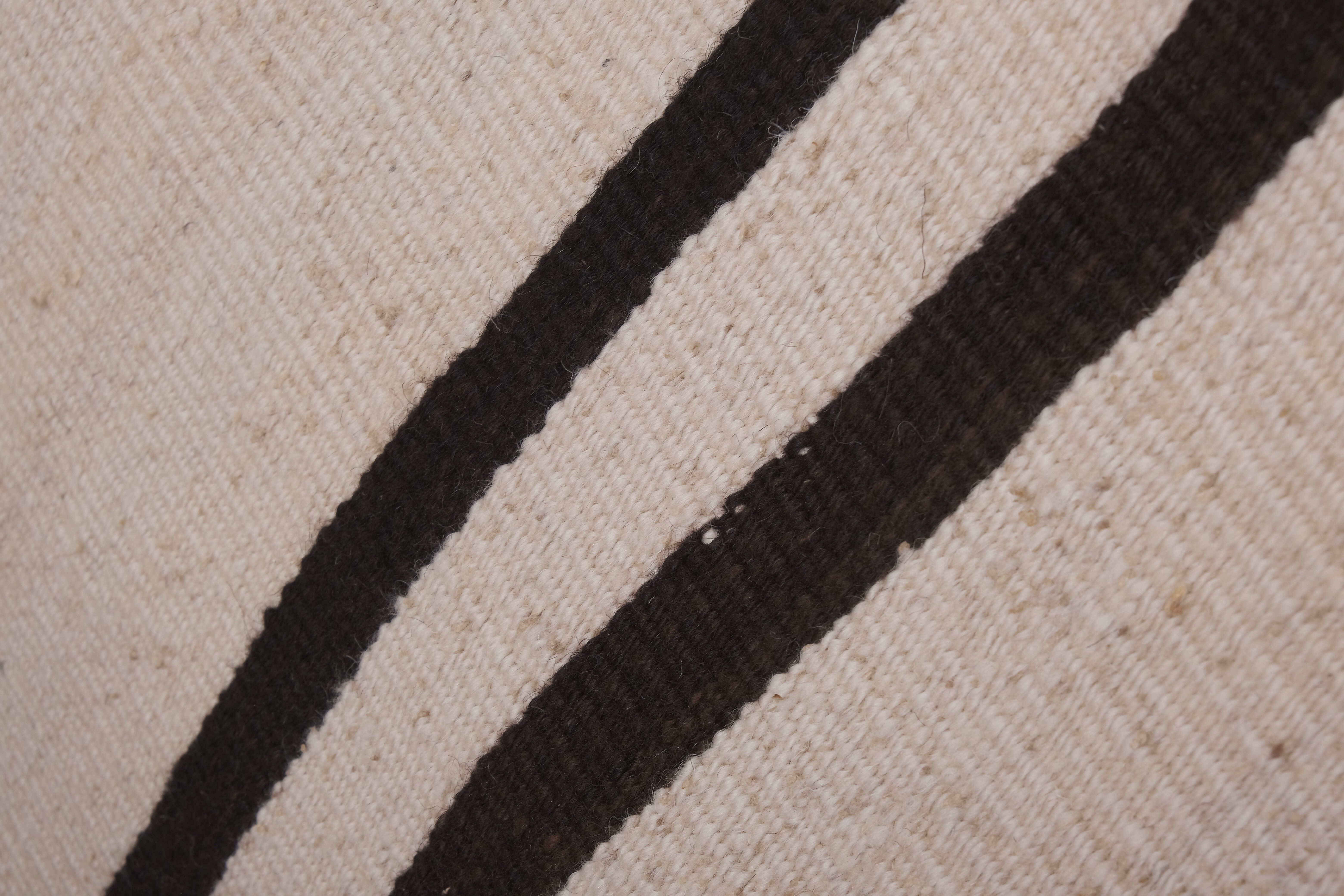 Vintage Turkish rug from Oushak, hand-woven 63x452 cm