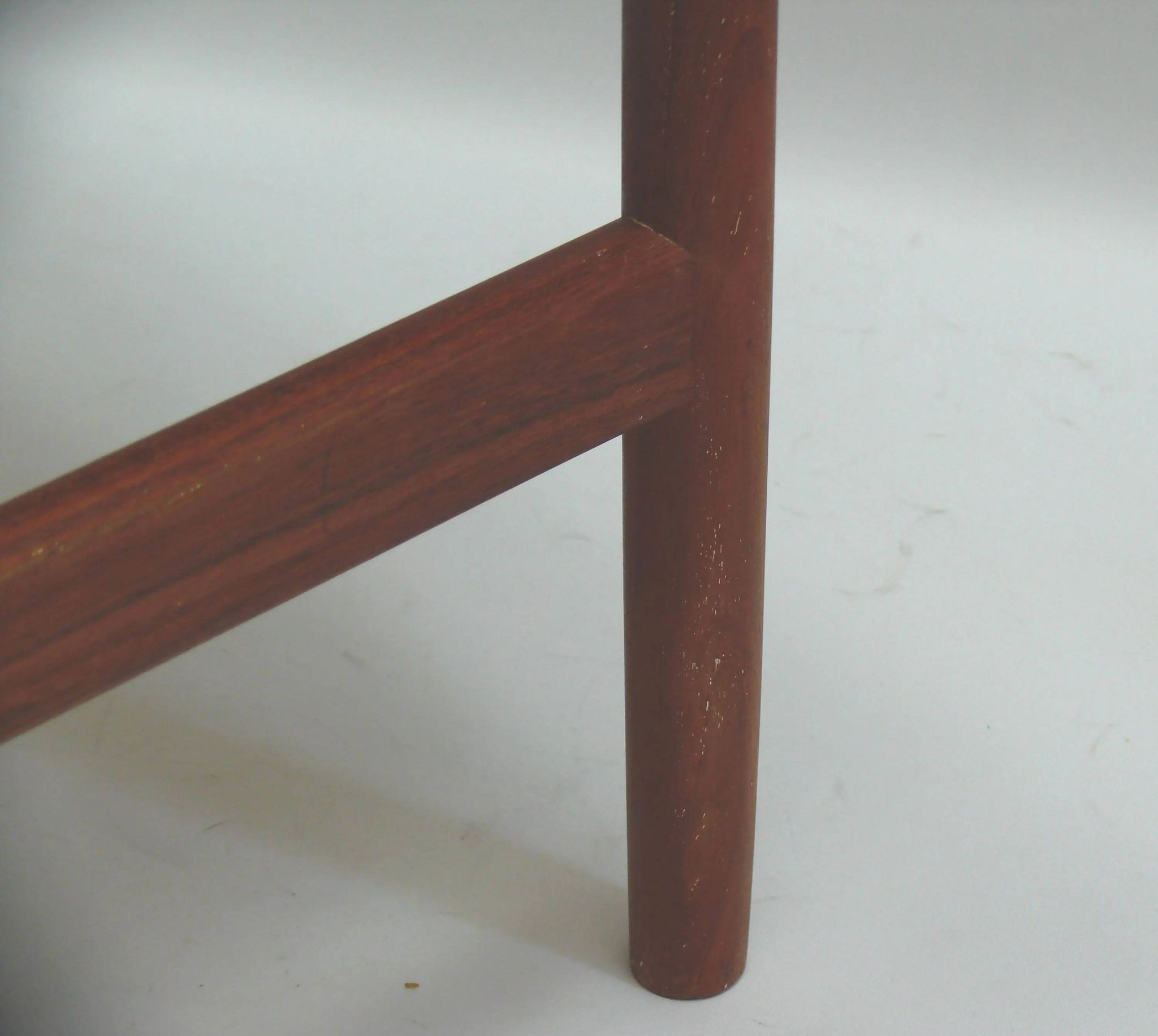 Ottoman - tabouret, teck - simili cuir, Spottrup Danemark - années 1960