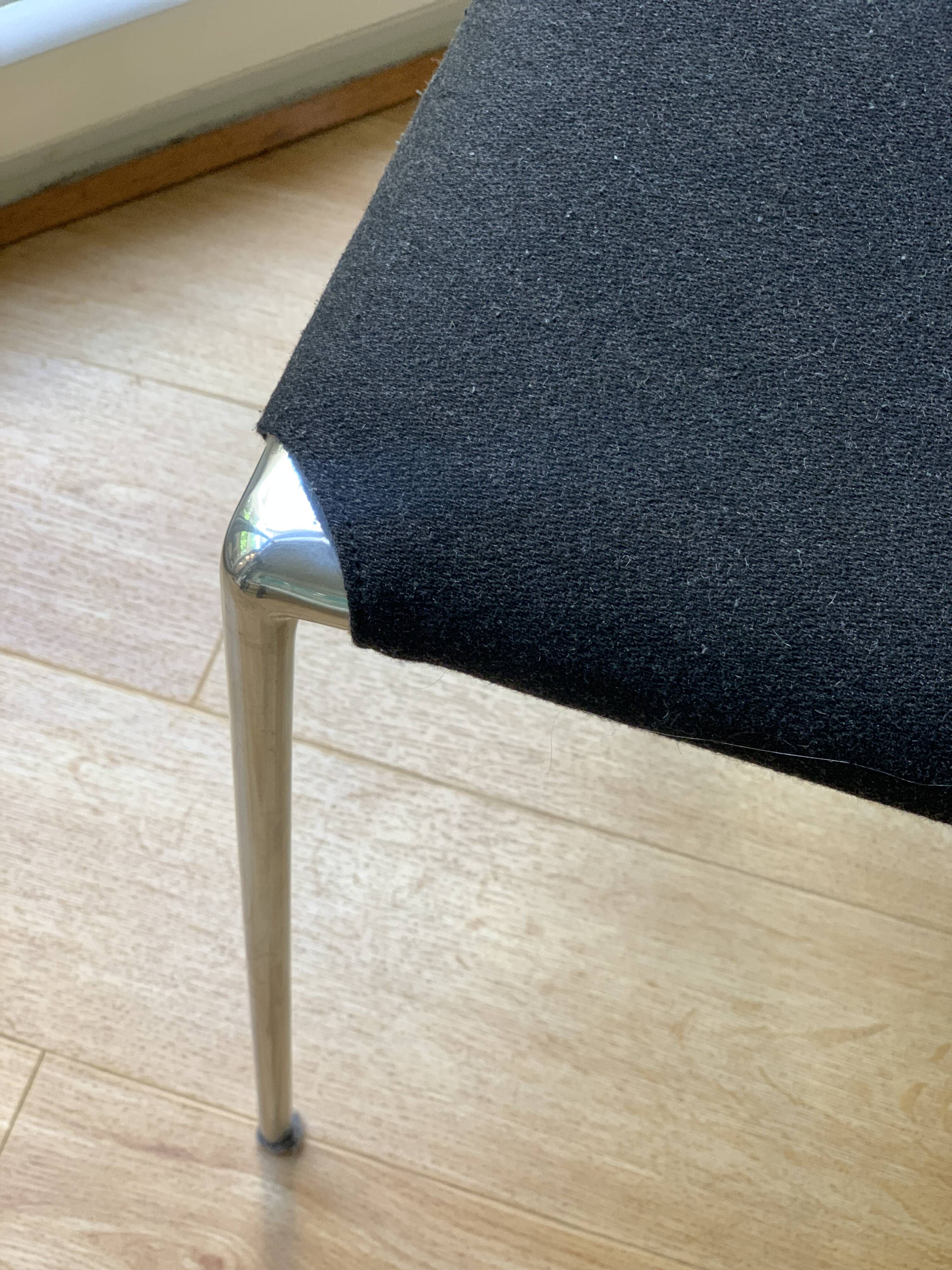 ultra comfortable and light dining room chair BB Italia