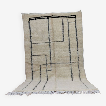 Handmade wool Berber rug 254 x 158 cm