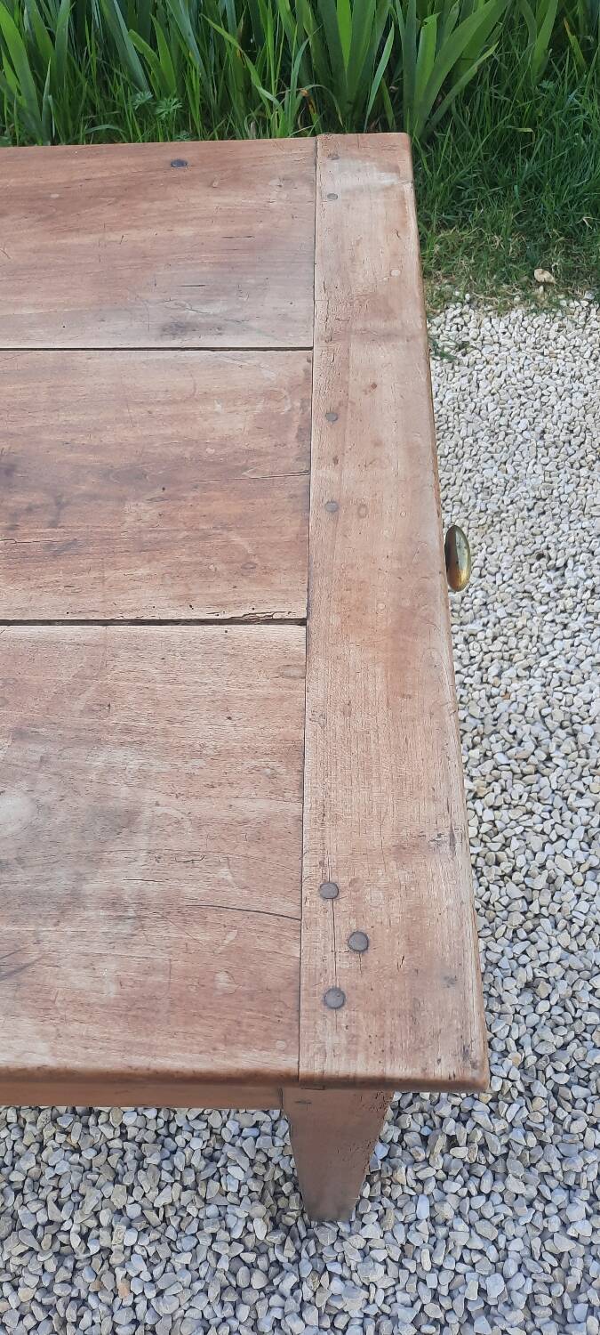 Farmhouse table