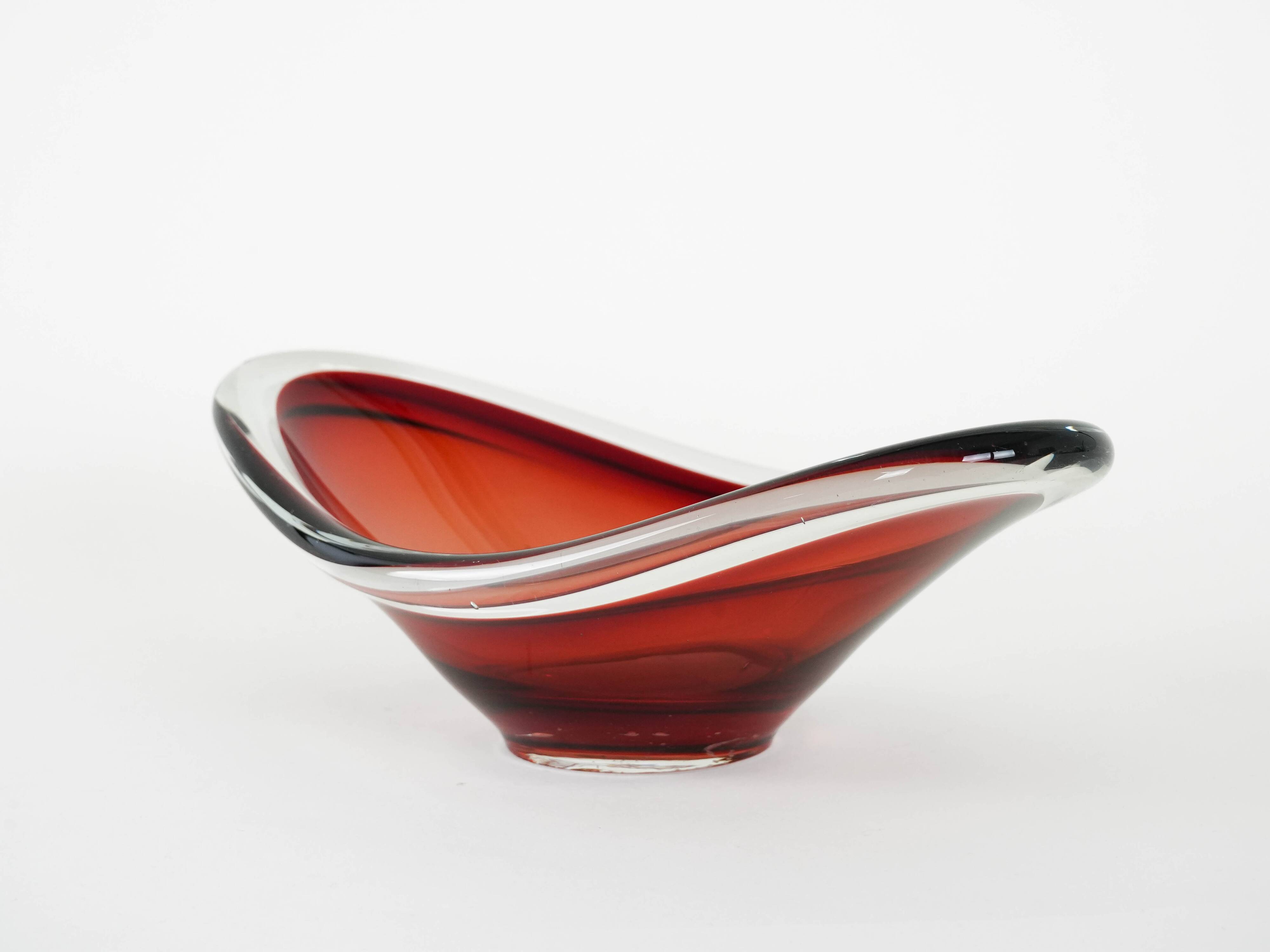 Ruby platter, Murano glass, Italian design, 1960s, made in Italy