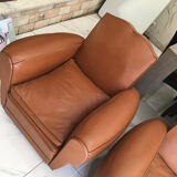 2 Moustache club chairs