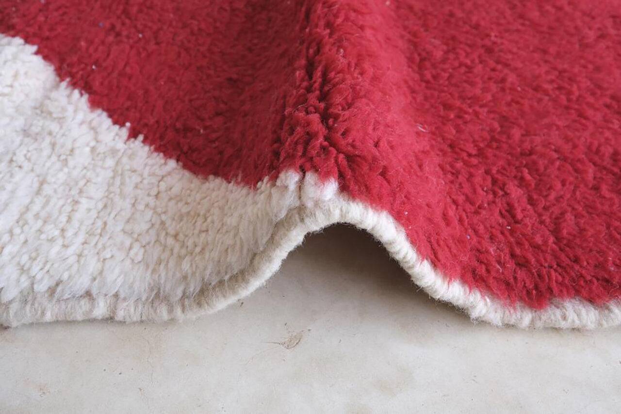 Tapis berbère beni ourain traditionnel tissé à la main