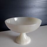 Alabaster cup and 3 eggs