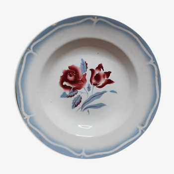 Assiette creuse en faïence de Sarreguemines ,Alesia de Digoin