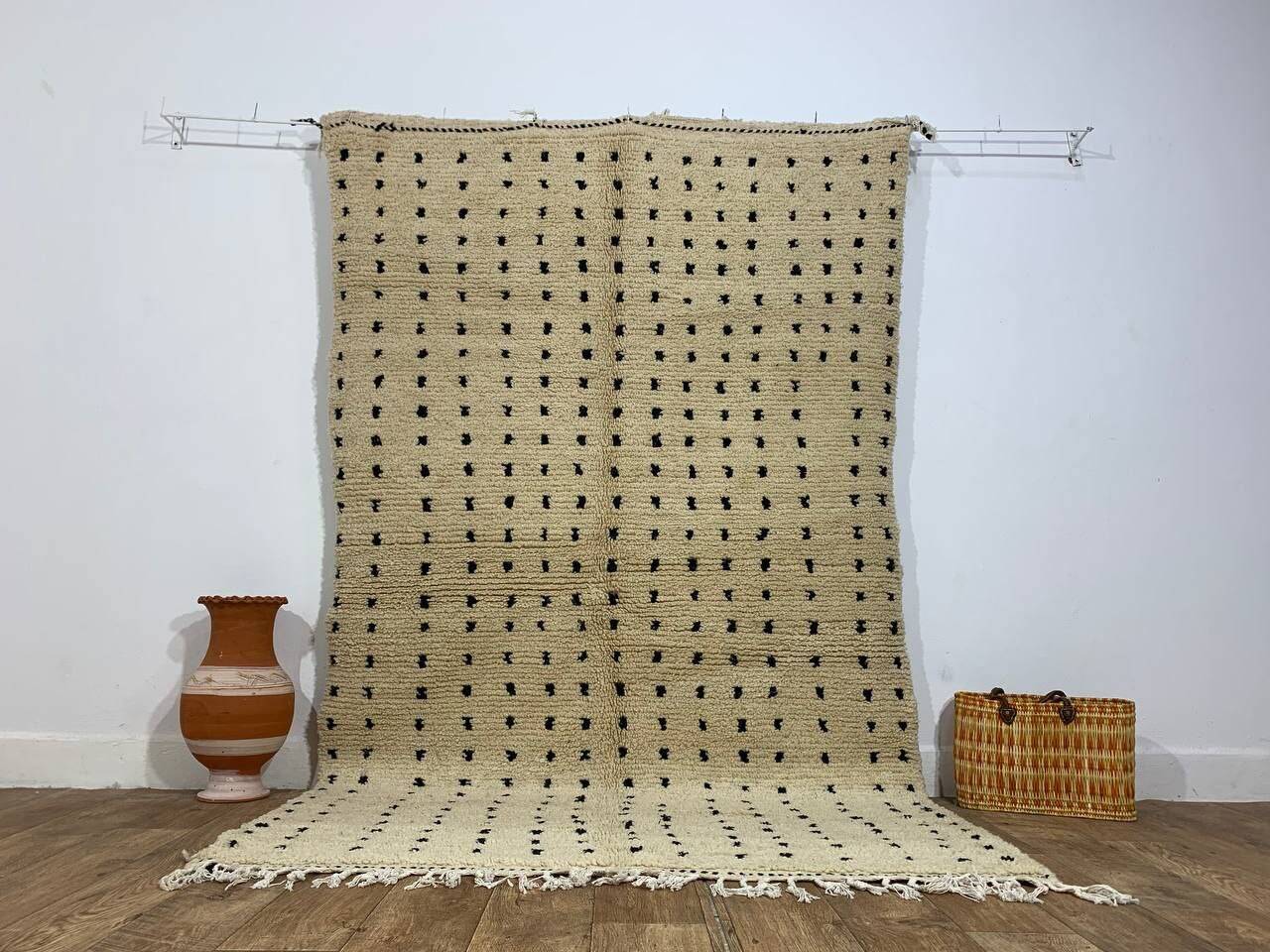 Handmade polka dot Berber rug 250 X 150 CM