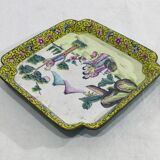 Plateau asiatique en cuivre émaillé