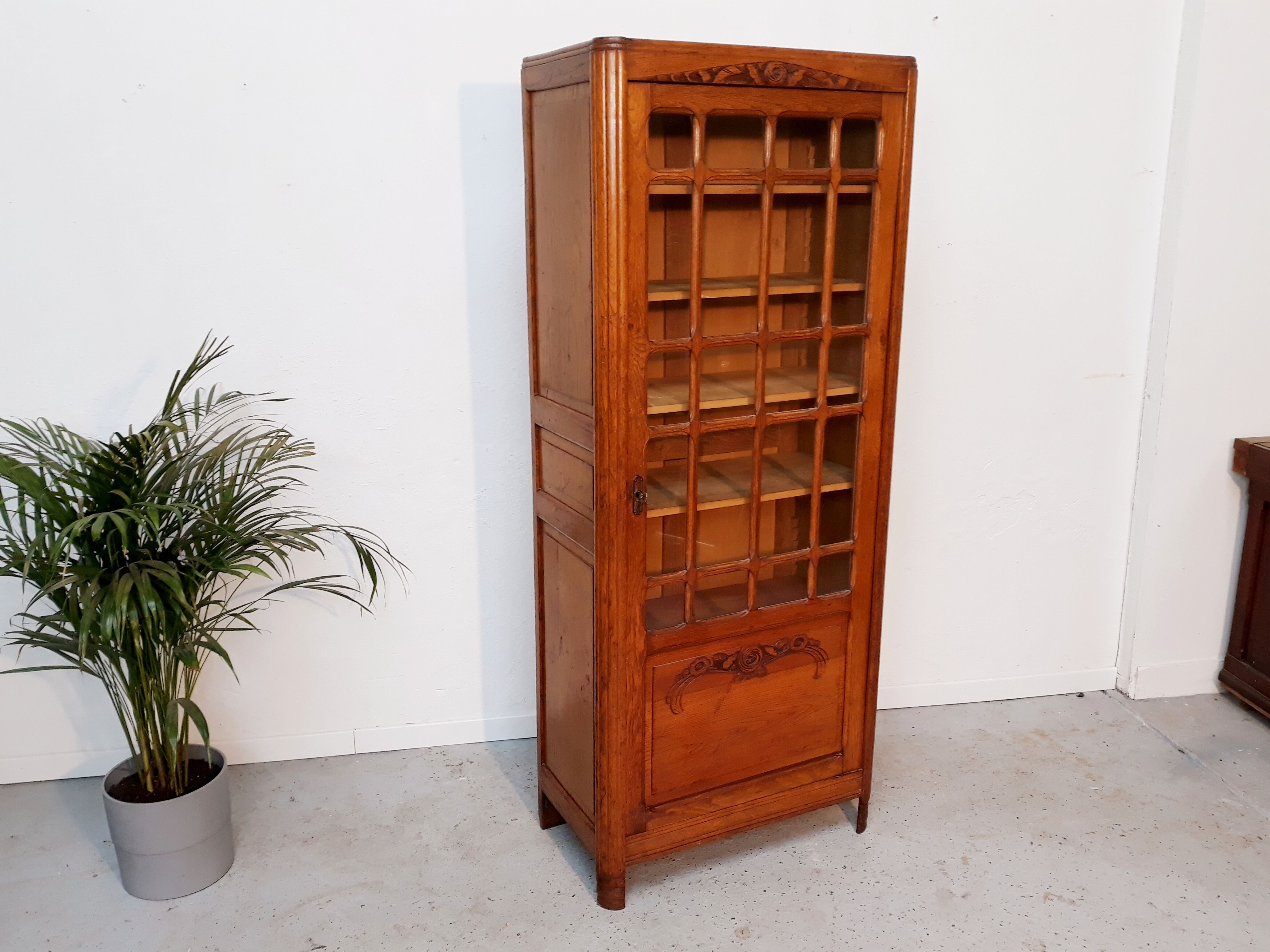 Art Deco wardrobre