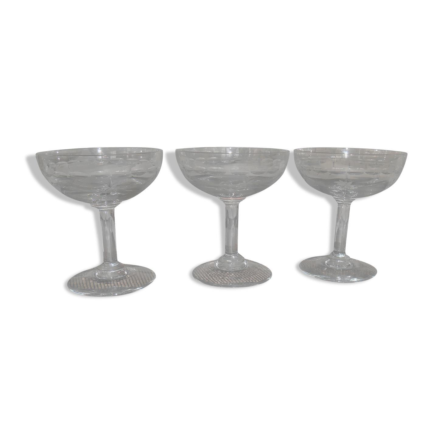 champagne glasses