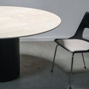 Table à manger Tobio en travertin et cuir par Afra & Tobia Scarpa pour B&B Italia, 1977