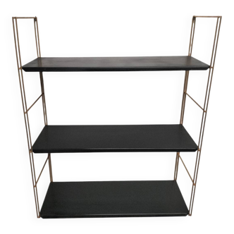 Metal string shelf