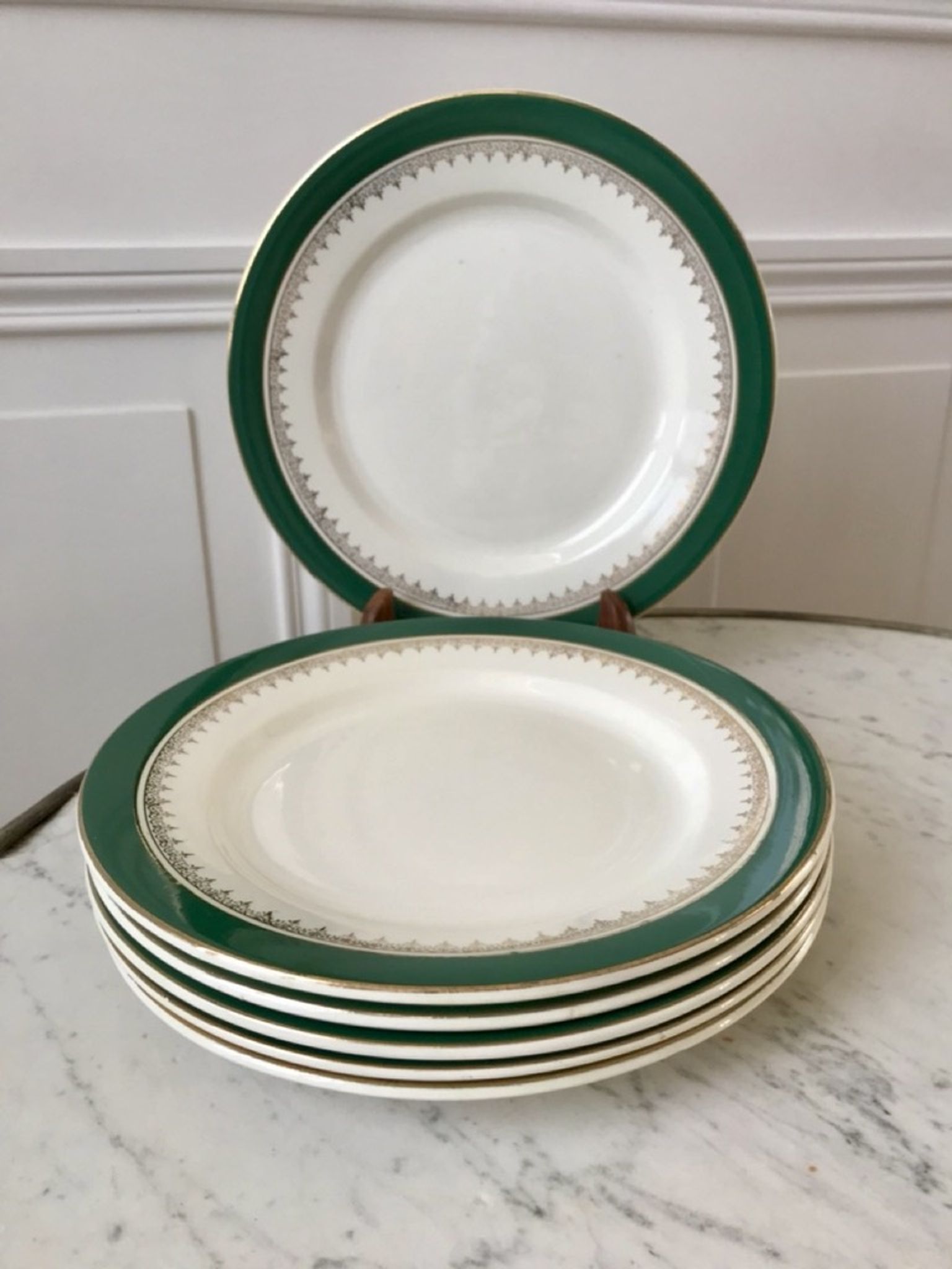 set of 6 flat plates Digoin Sarreguemines model "Martine" green and golden 50s
