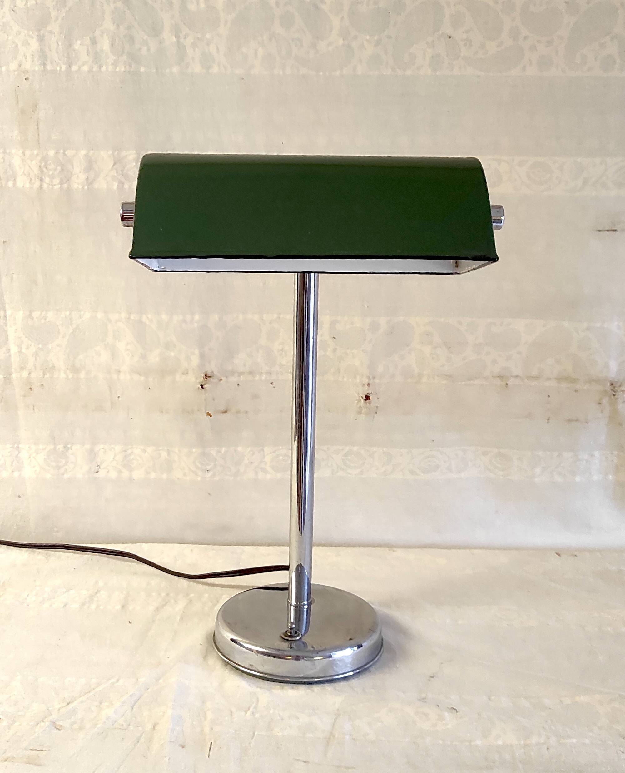 Art Deco table lamp in chrome metal - 1940s/50s