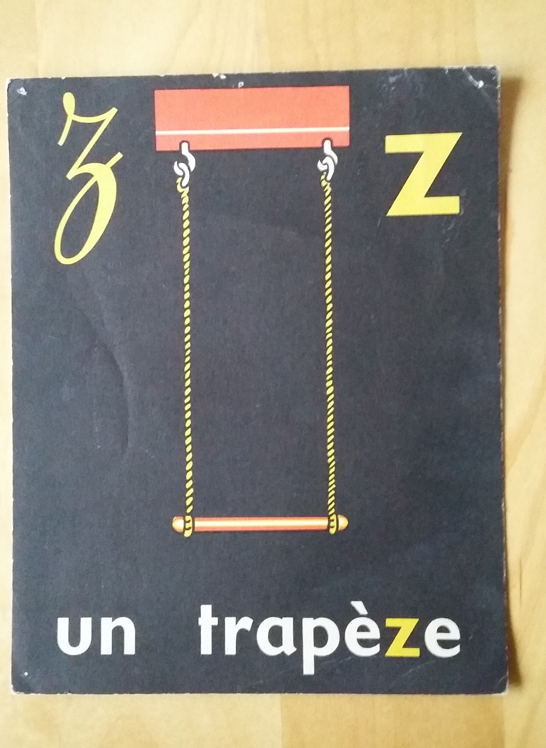 The trapeze, reading image