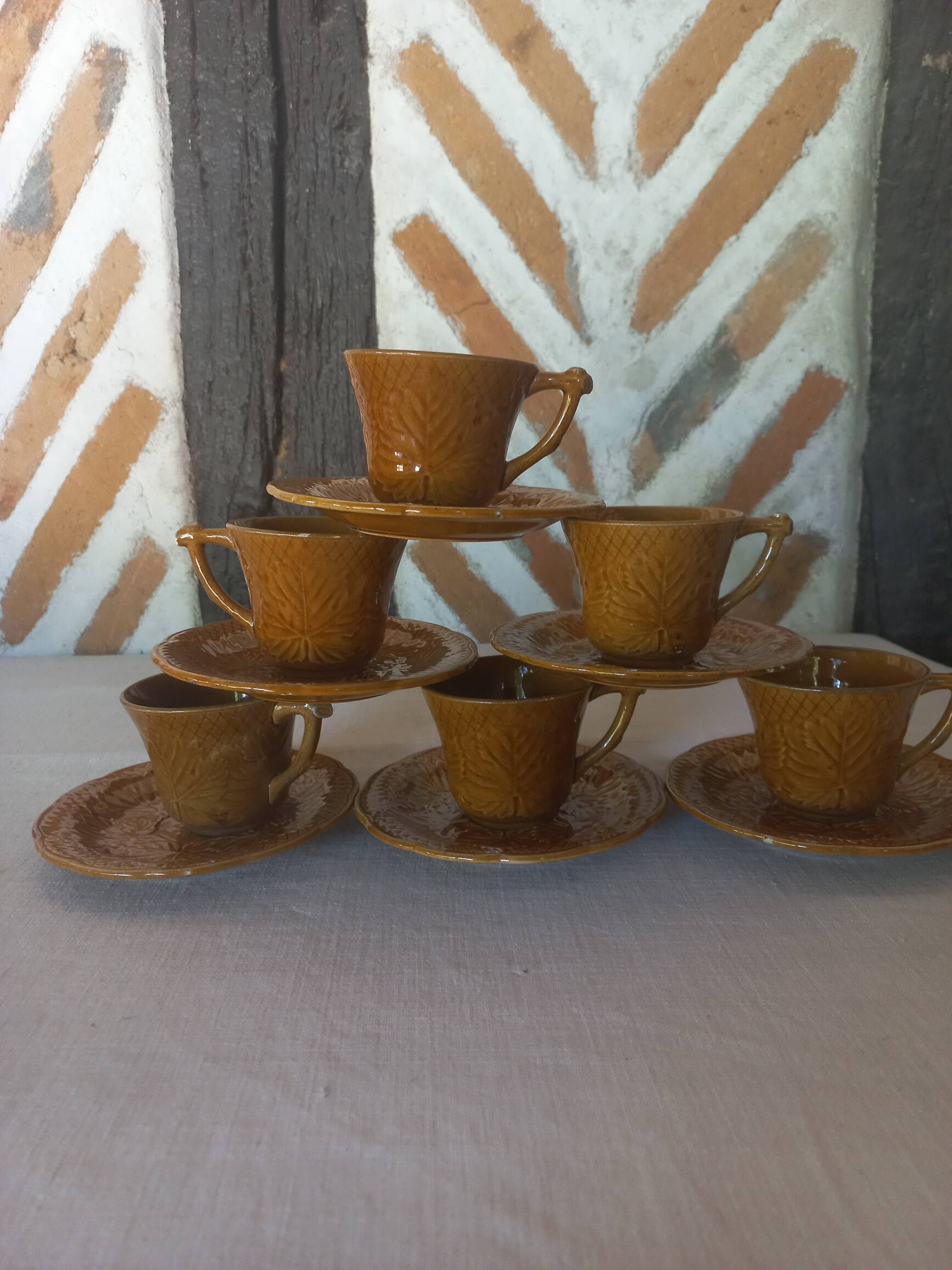 Gien Primefleur coffee service cups and saucers