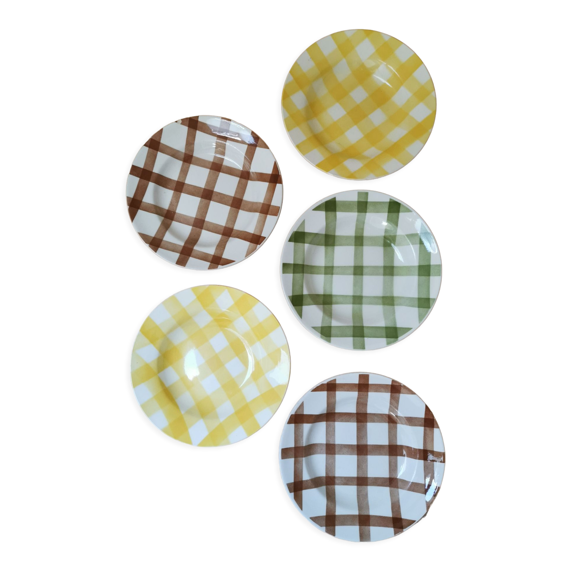 Mismatched vintage hollow plates