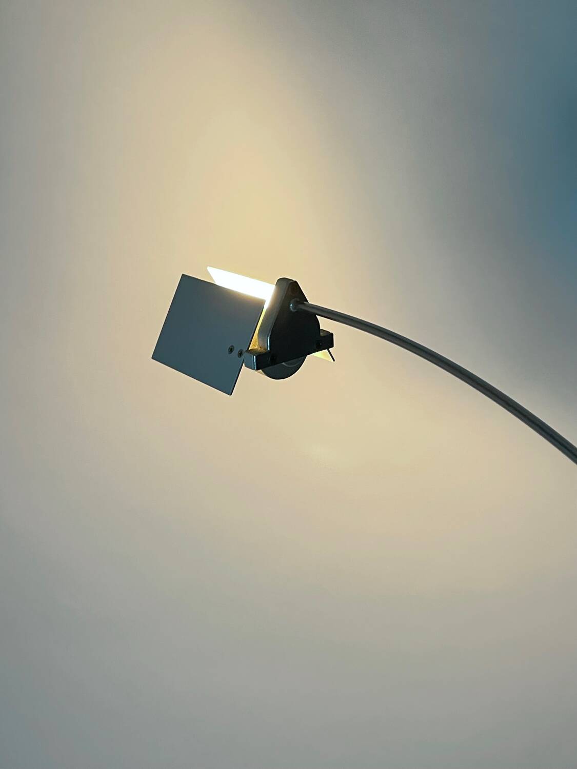 Lampadaire falena par alvaro siza pour fontana arte, italie 🇮🇹, 1994