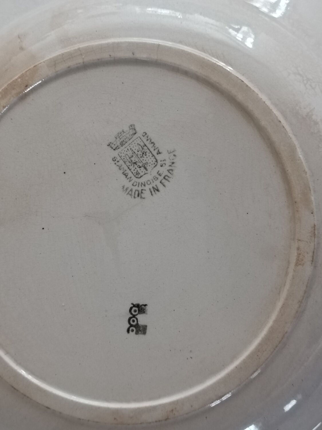Lot plat creux et 4 assiettes Saint Amand vers 1900