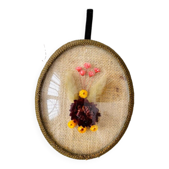 Vintage oval frame dried flowers