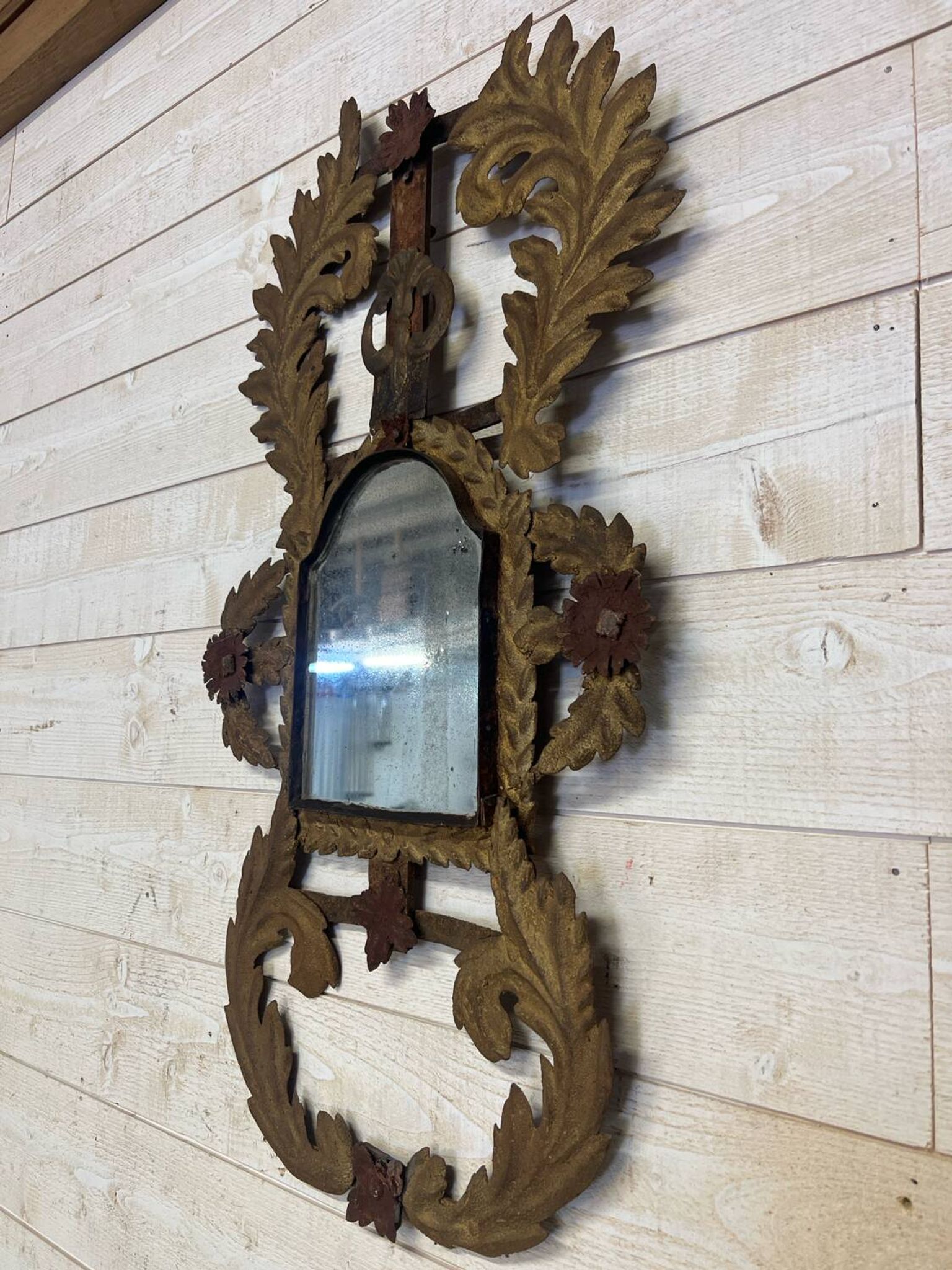 Miroir Italien XVIII eme en métal