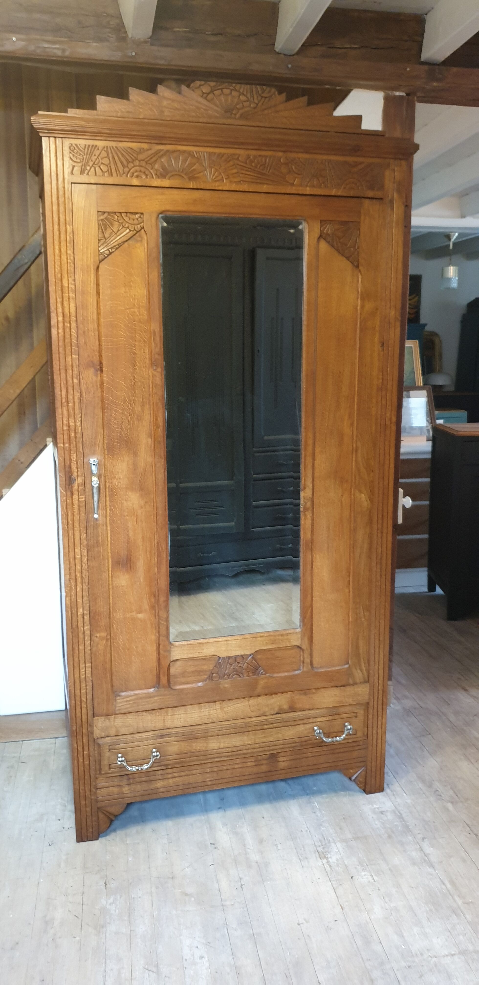 Wardrobe in solid oak