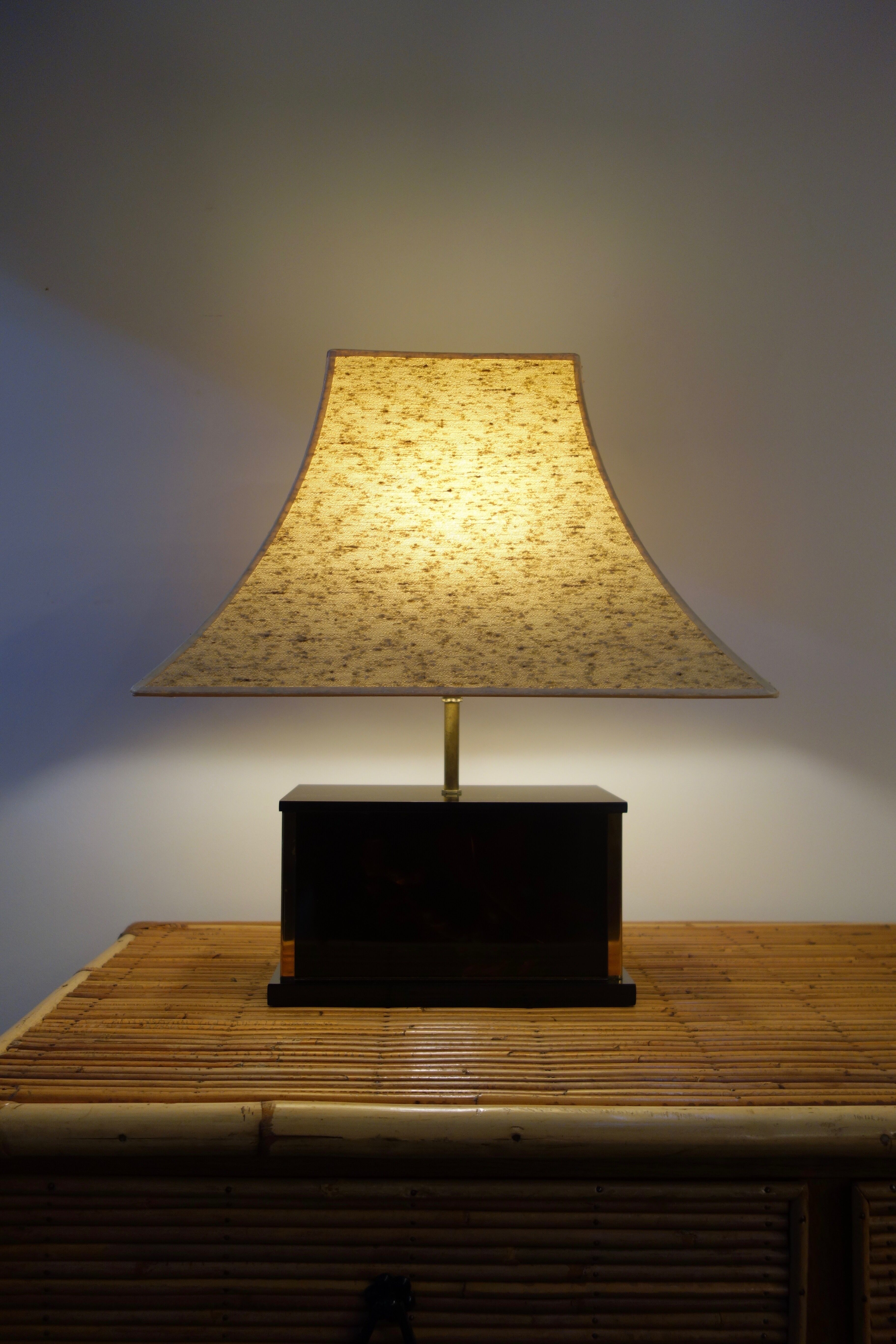 Plexiglass Pagoda lamp 1970's