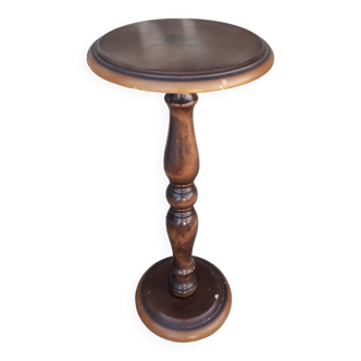 Wooden saddle column