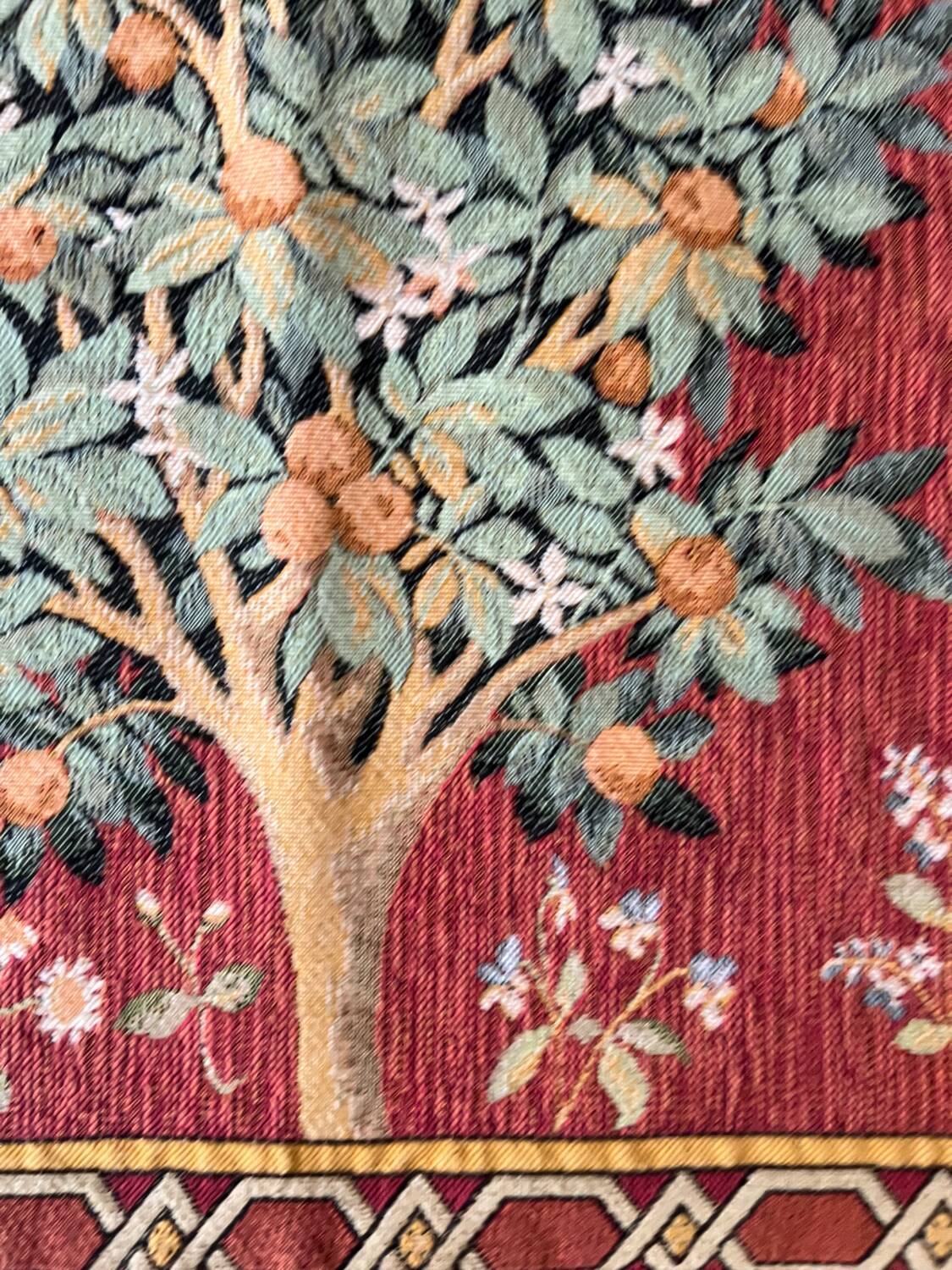 Globus cushion cover