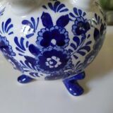 Delft tulip vase
