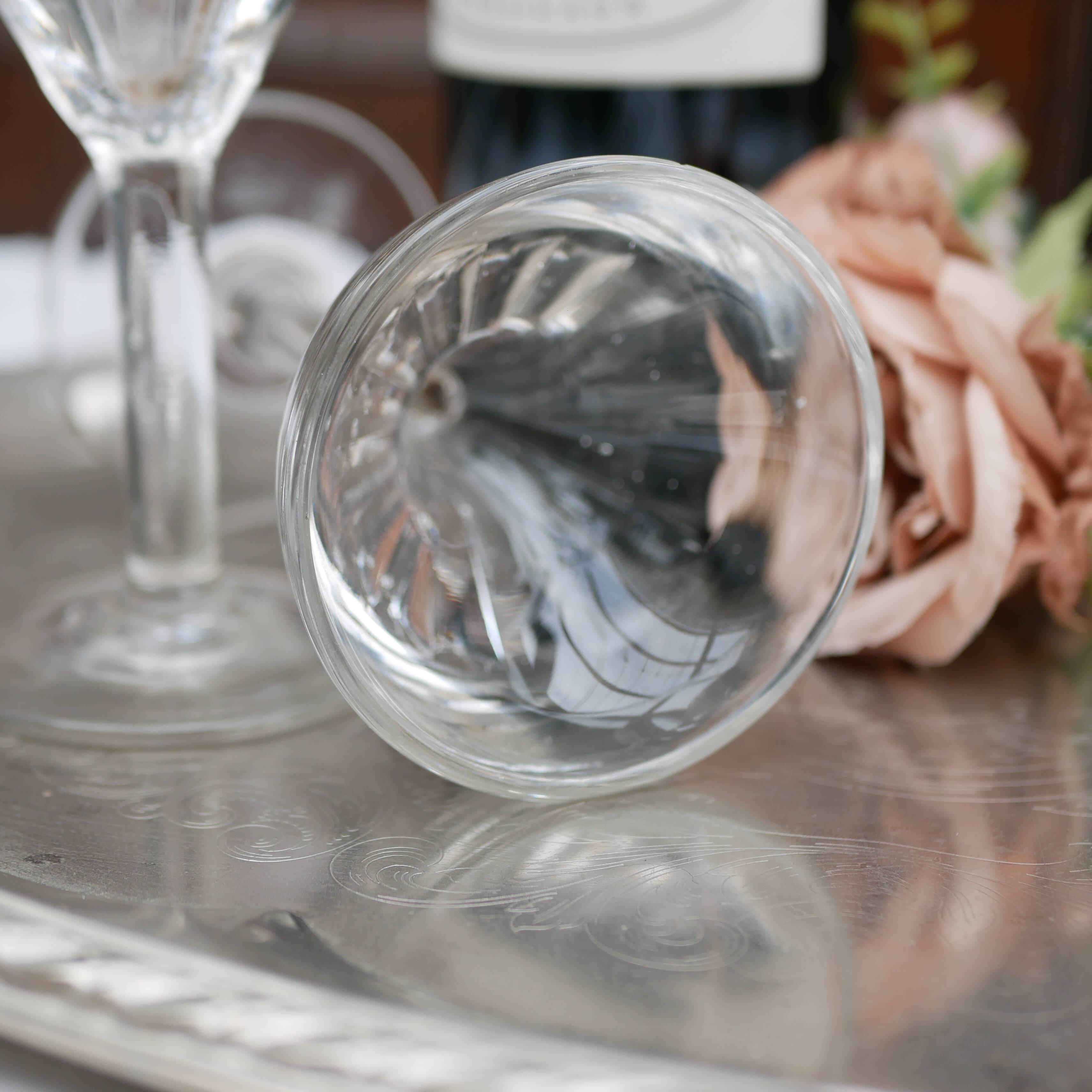 A pair of Art Deco Café Bistro Illusion aperitif glasses