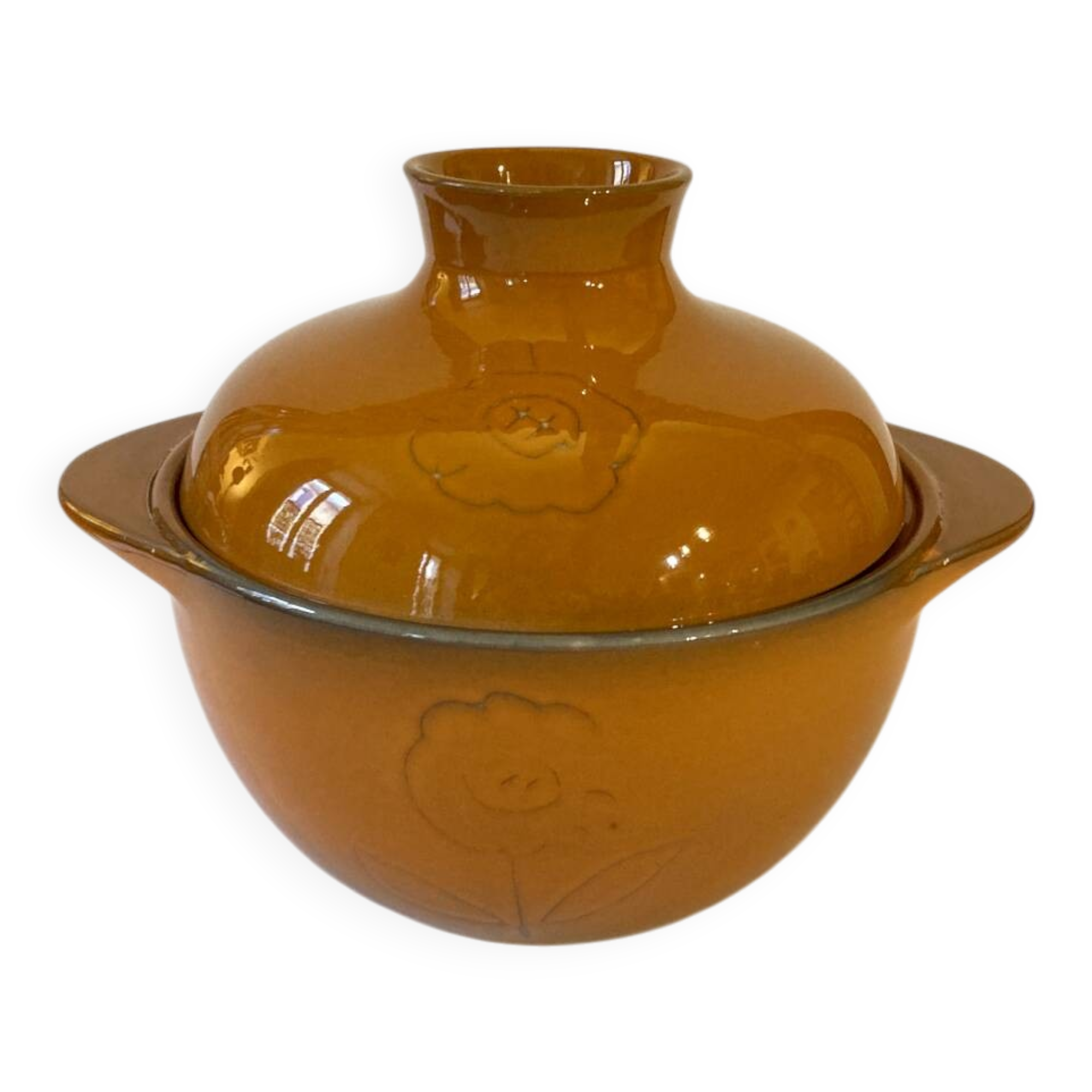 Niderviller earthenware tureen, Calut pattern