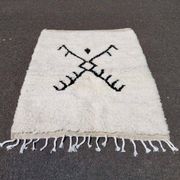 Petit tapis berbère fait main traditionnelle 100-200 cm
