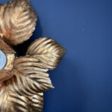 "Masca Italy" petal wall light in gilded metal - 1970.