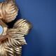 "Masca Italy" petal wall light in gilded metal - 1970.