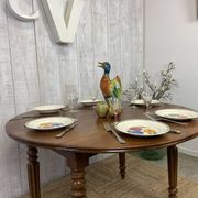 Drop-leaf farmhouse table