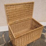 Large rattan wicker chest/trunk