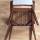 Fauteuil de chambre en bois et skaî