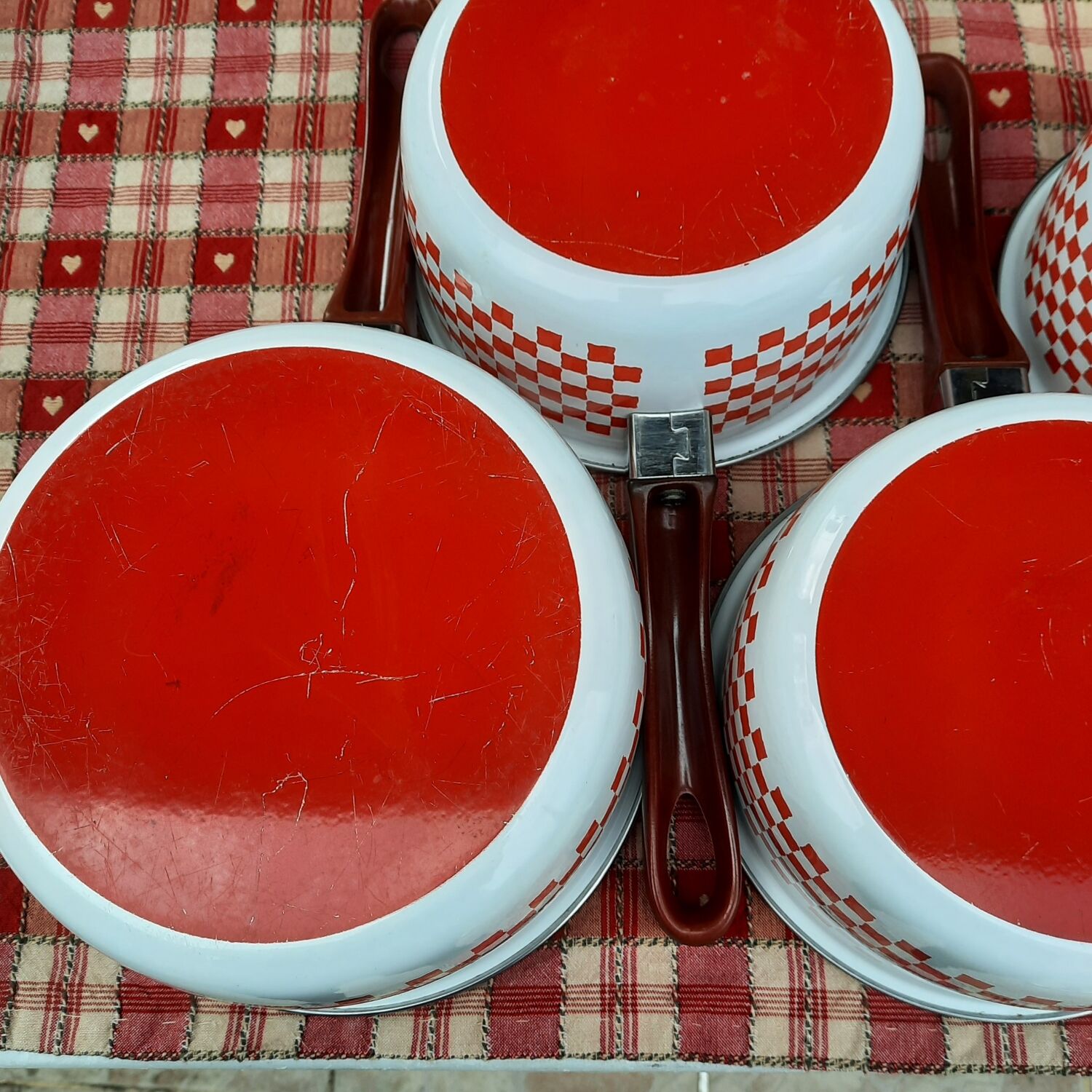 5 sitram “vichy” enameled saucepans