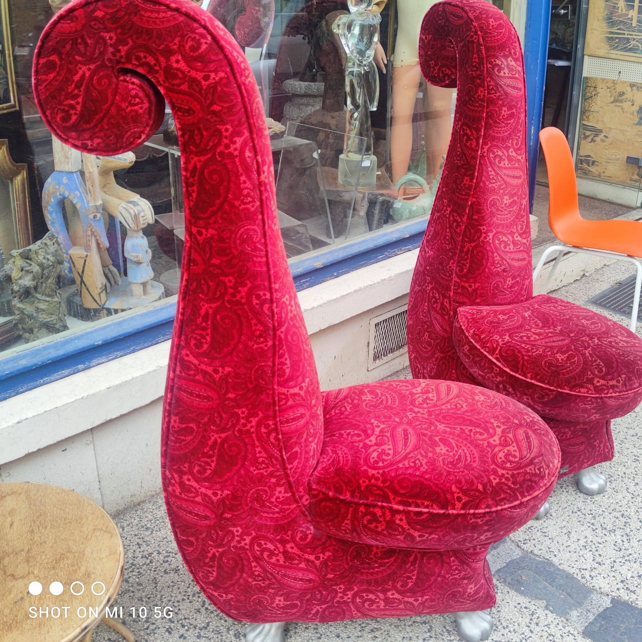 Pair of velvet lounge chairs with a Kashmir pattern from Bretz.