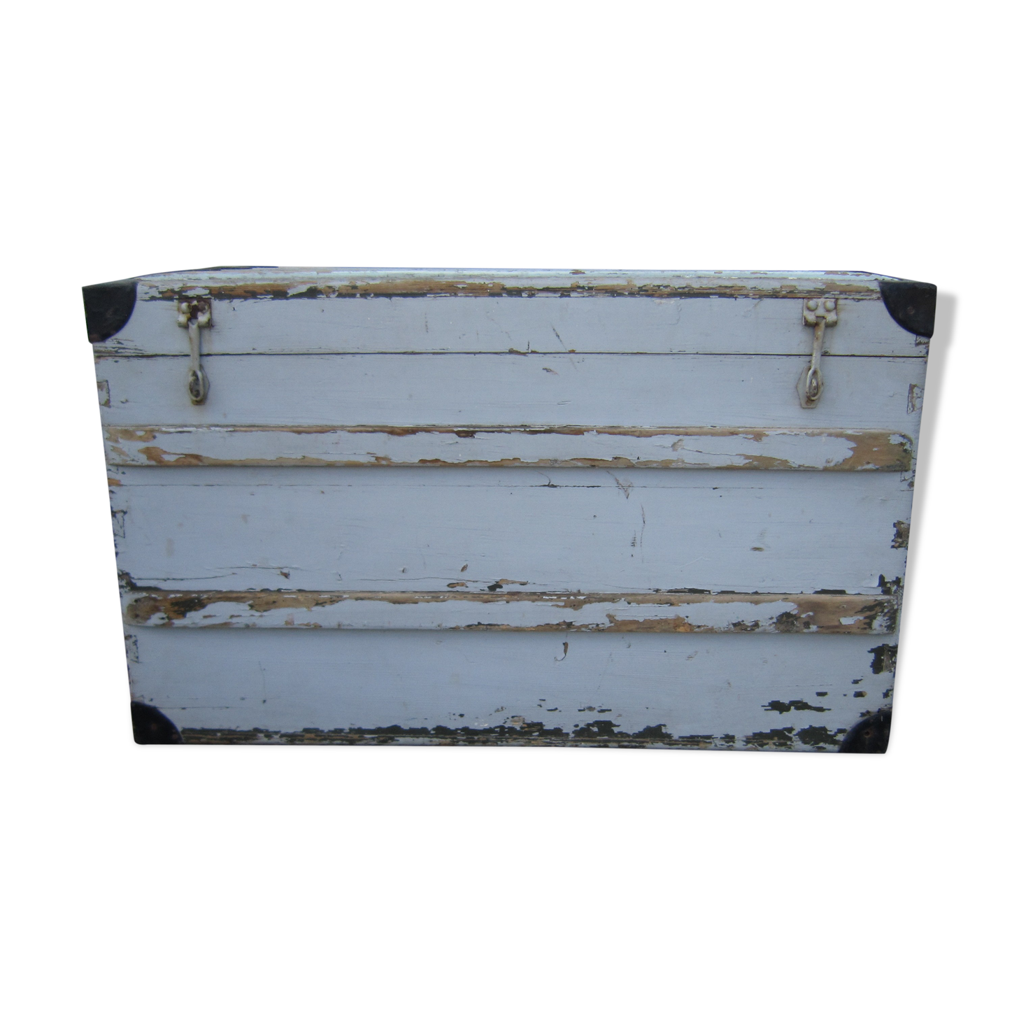 Wooden storage travel trunk