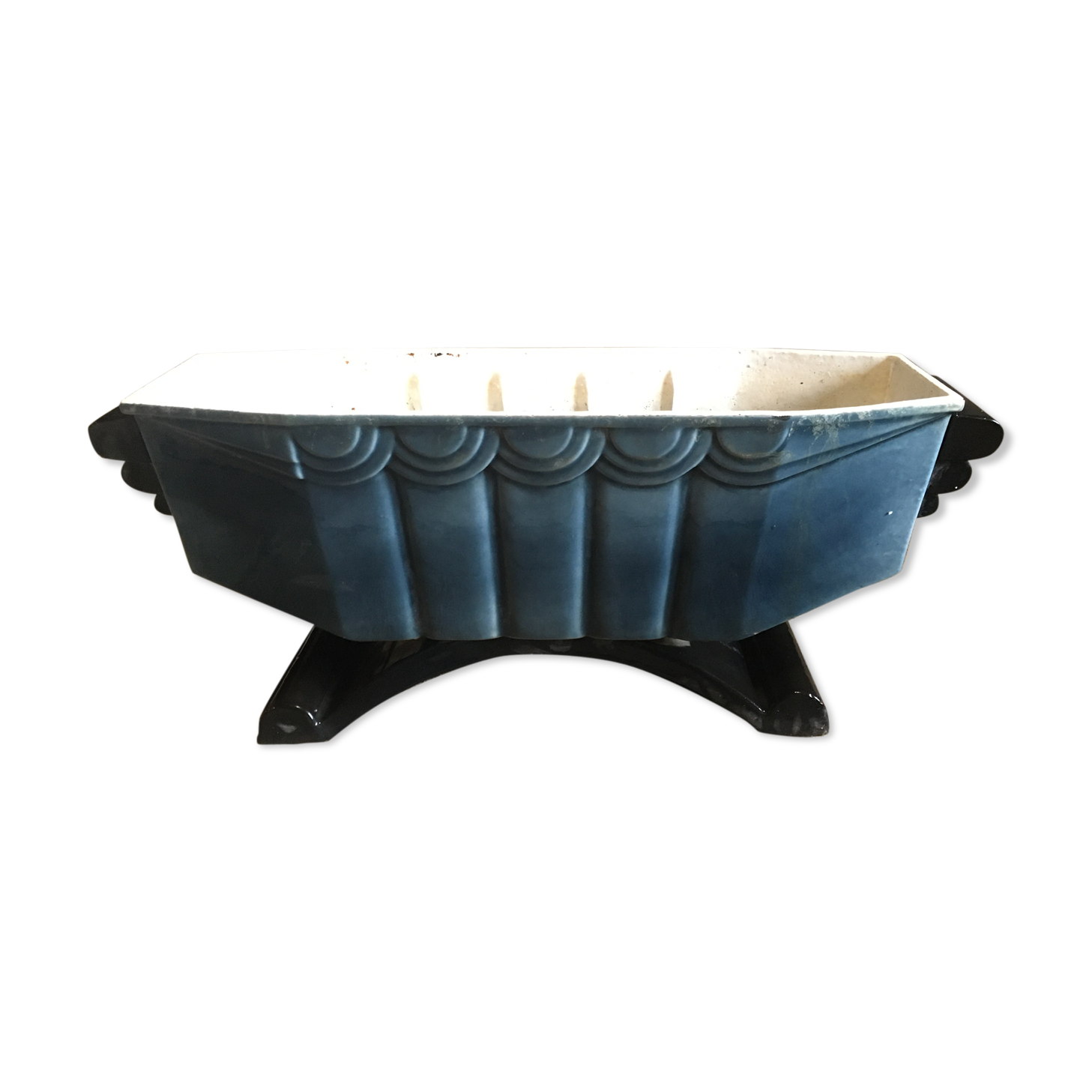 blue enamelled cast iron flower tray