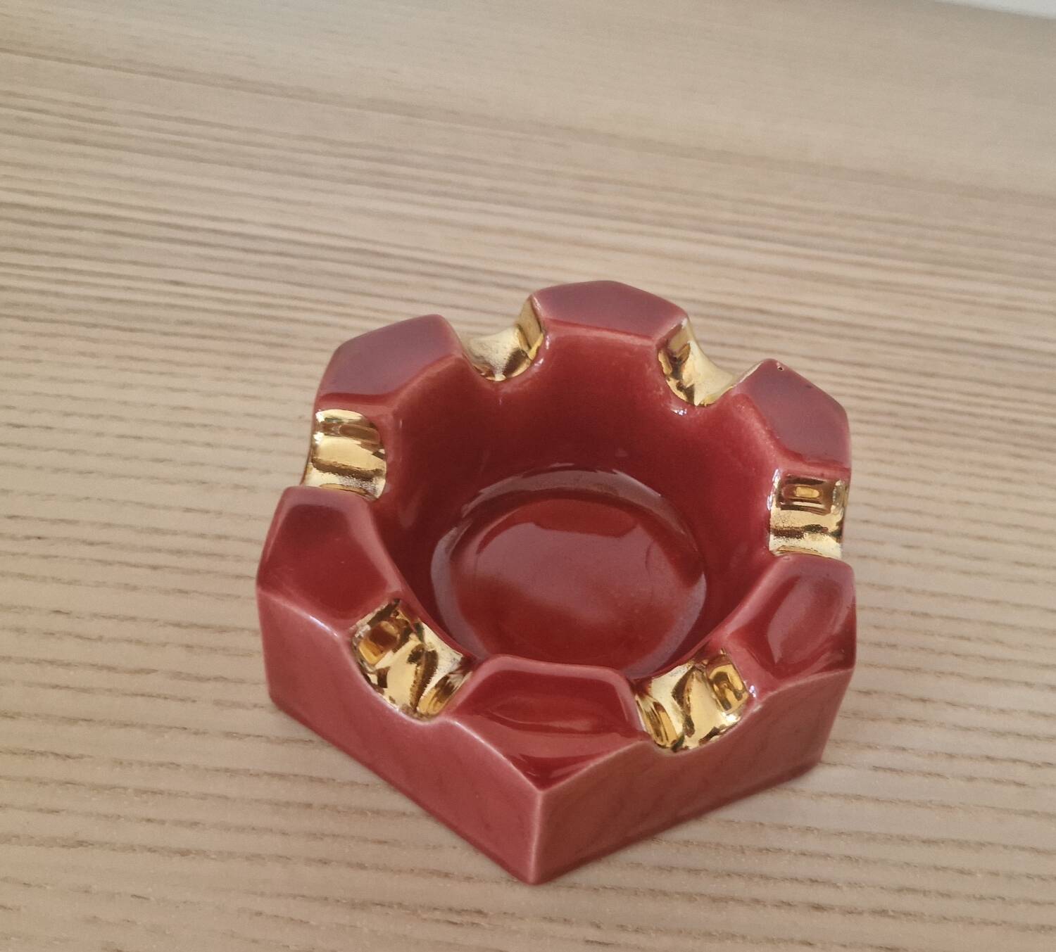 Art Deco earthenware ashtray