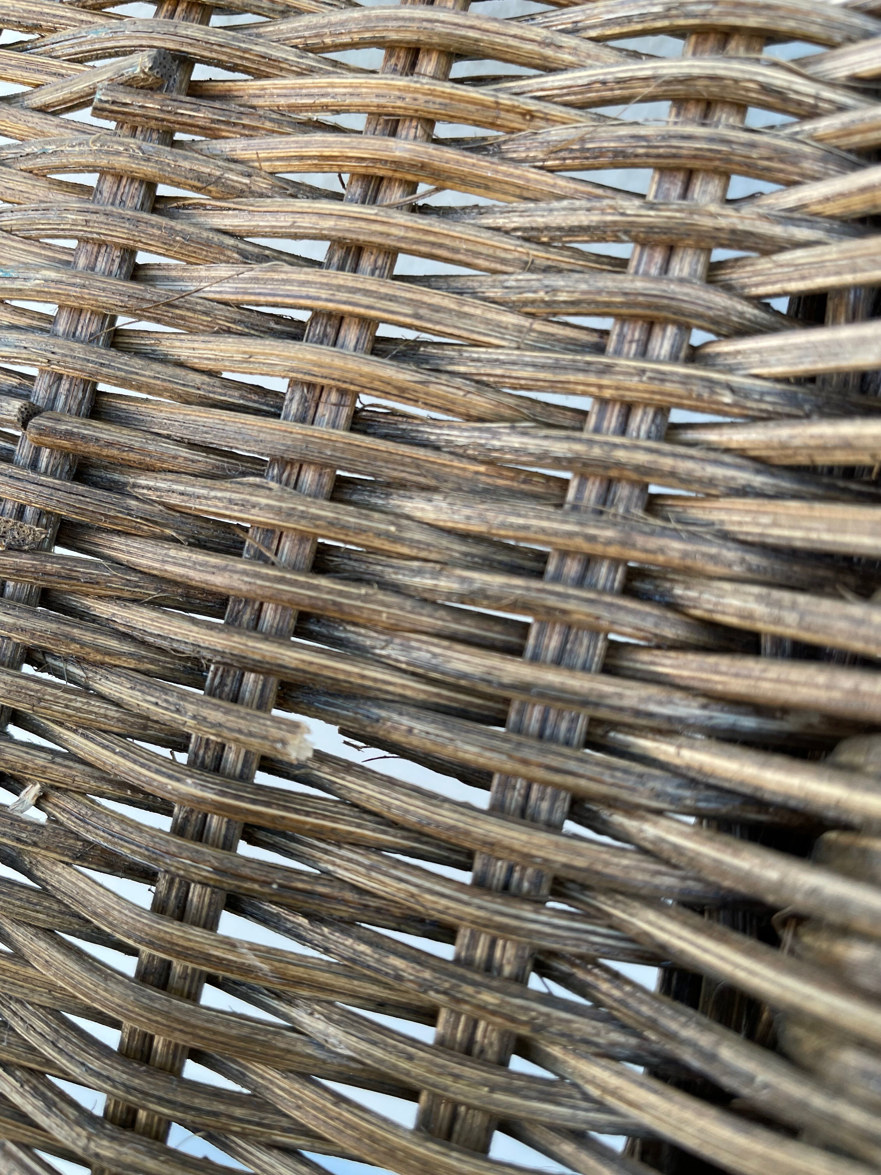 Rattan marrow basket
