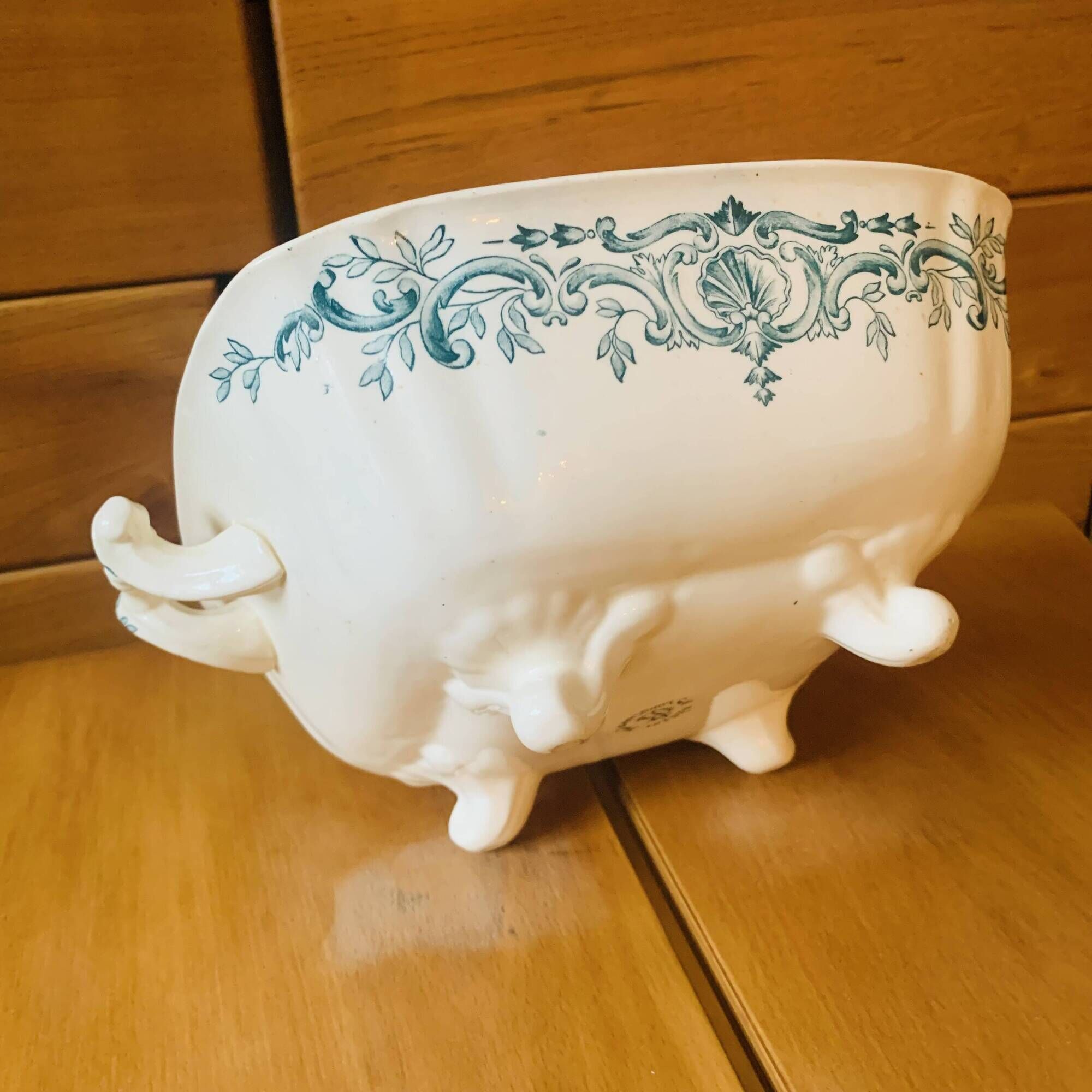 Terracotta Salad Bowl Longchamp model Regent