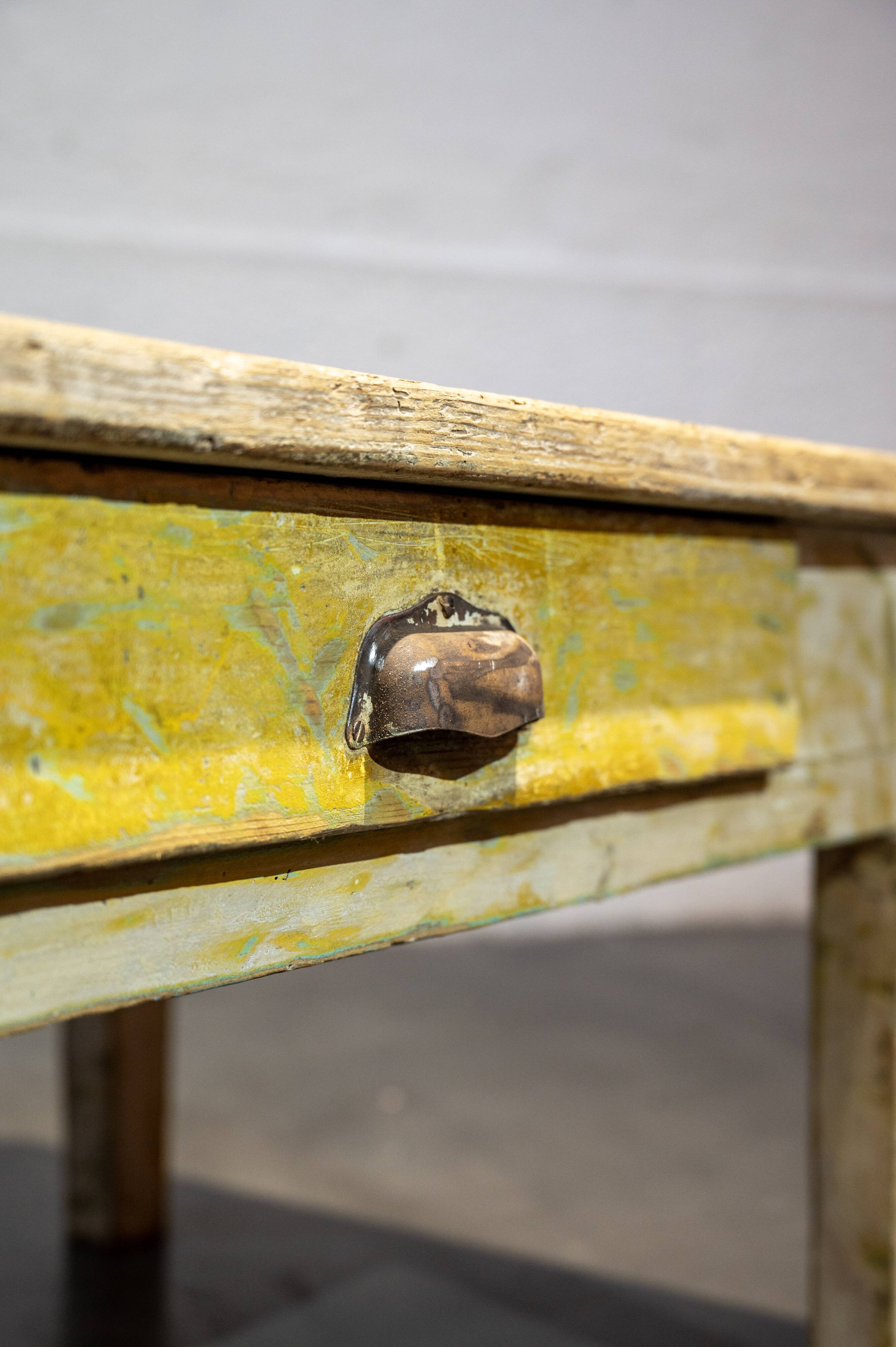 Country style coffee table