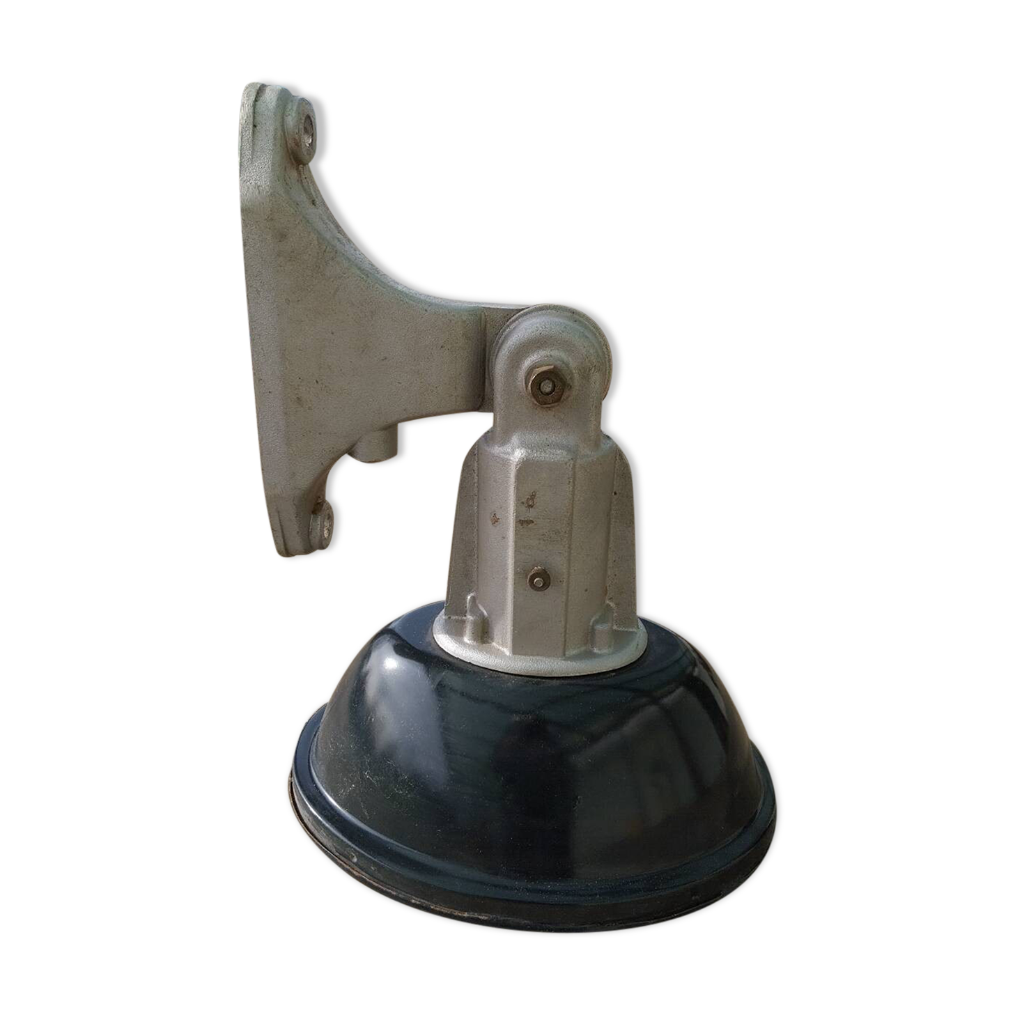 Industrial wall light