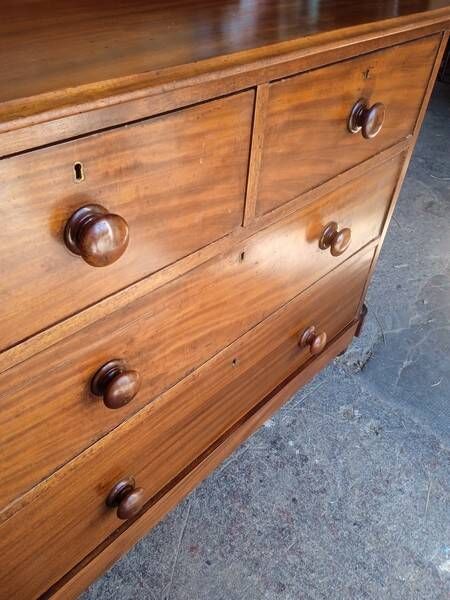 Commode anglaise ancienne vintage